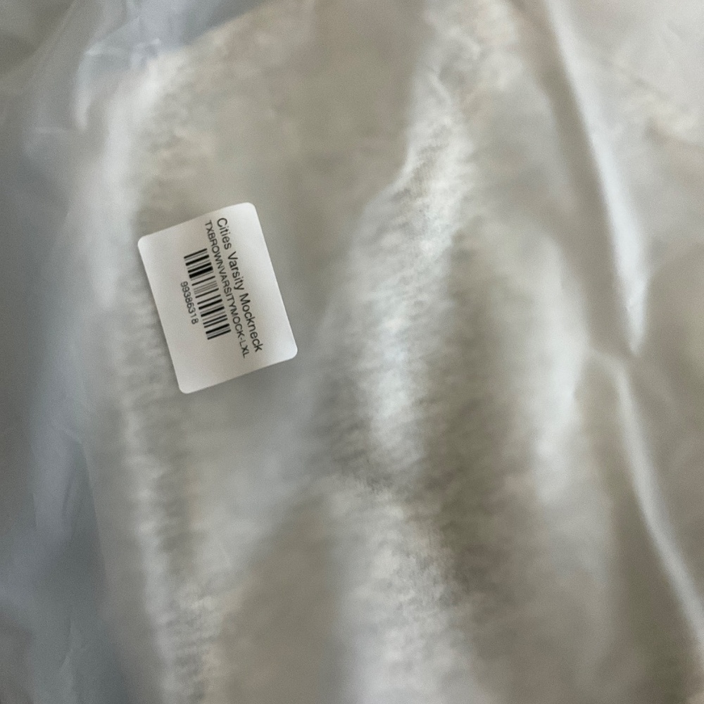 Parke Varsity Mockneck - Picture 10 of 10